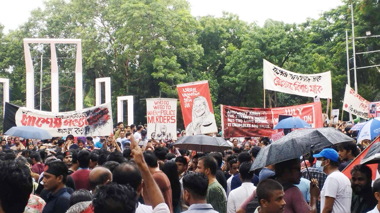 কেন্দ্রীয়ভাবে শাহবাগ এবং ঢাকার প্রবেশপথে অবস্থান নেওয়ার আহ্বান সমন্বয়কদের